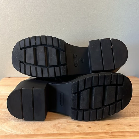 ❌SOLD❌ Guess Juel Boots - Picture 12 of 13